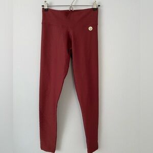 Bro Fitwear Brazilian Leggings Wine Red, Size S / XS, Textured, Made in Brazil